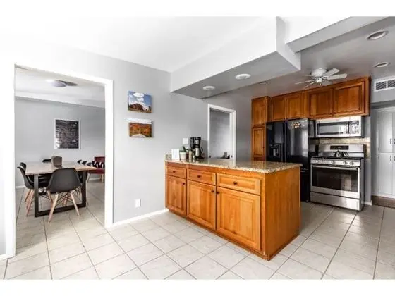 Ev (4 Bedrooms)