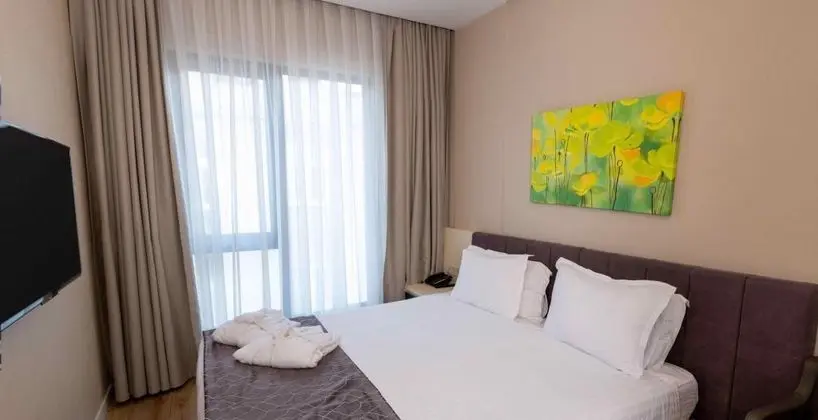 Standart Oda, Şehir Manzaralı