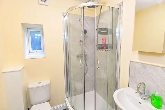 Deluxe Apart Daire, Banyolu/Duşlu (Apartment 1)