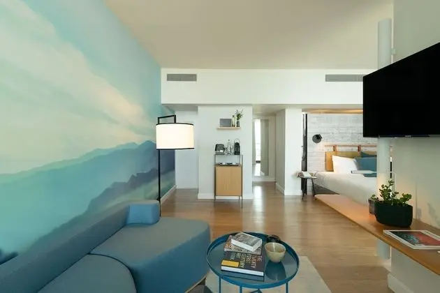 Deluxe Tek Büyük veya İki Ayrı Yataklı Oda, Balkon