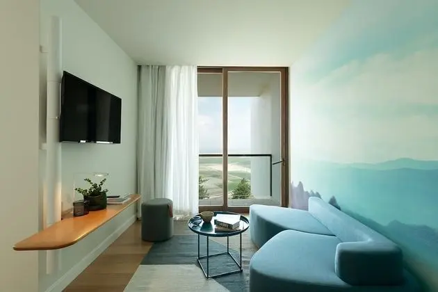 Deluxe Tek Büyük veya İki Ayrı Yataklı Oda, Balkon
