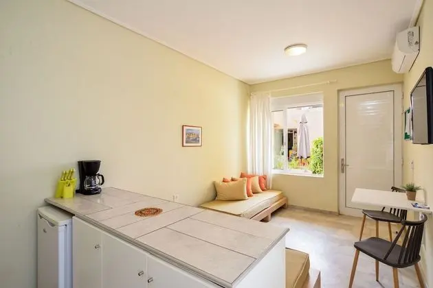 Junior Maisonette (2 Floor apartment)