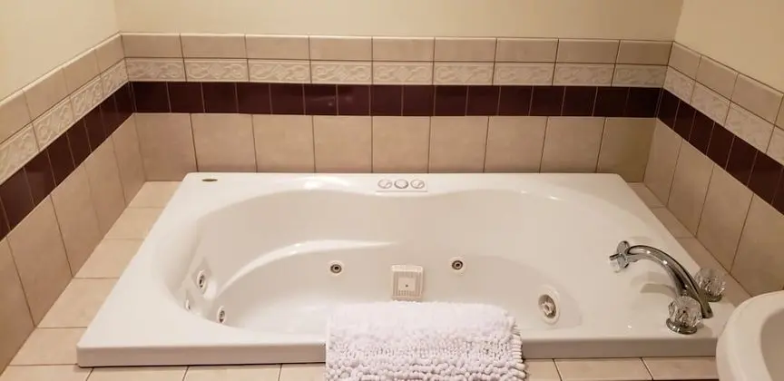 Luxury Tek Büyük Yataklı Oda