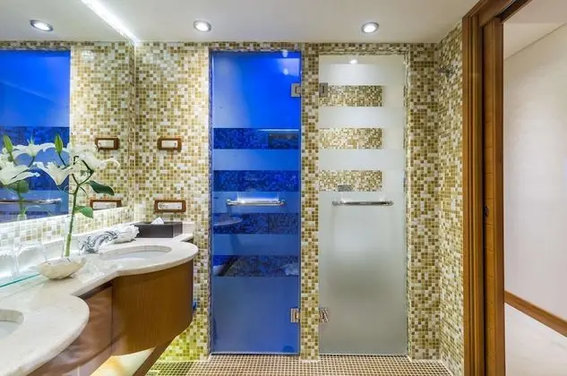 Deluxe Tek Büyük Yataklı Oda, Deniz Manzaralı