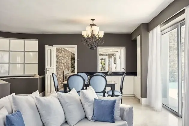 Villa, 3 Yatak Odası, Kişiye Özel Havuzlu, Deniz Manzaralı