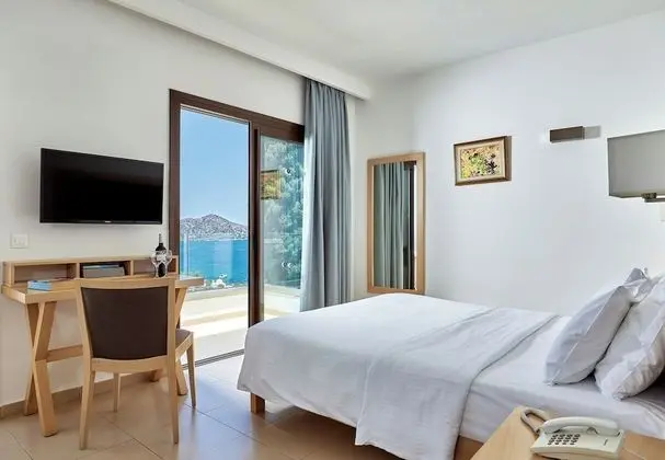 Junior Suite with Panoramic Sea View