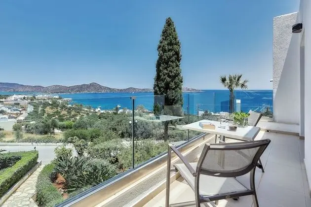 Junior Suite with Panoramic Sea View