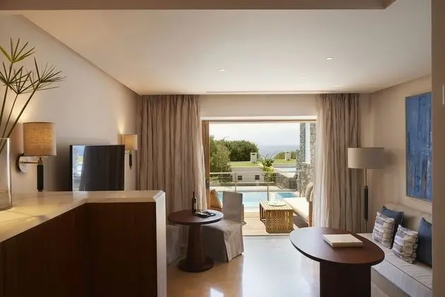 Süit, Kişiye Özel Havuzlu (Two Bedroom Collection)