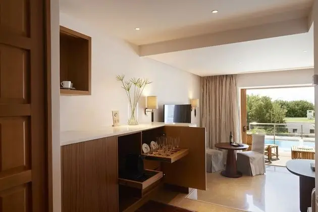 Süit, Kişiye Özel Havuzlu (Two Bedroom Collection)
