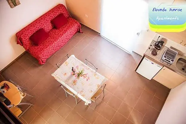 Room Maisonette
