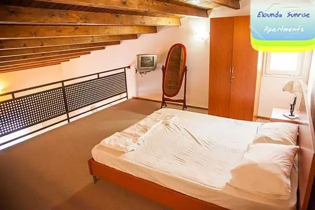 Room Maisonette