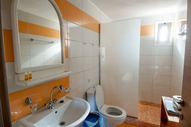 Room Maisonette