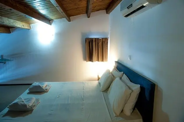 Room Maisonette