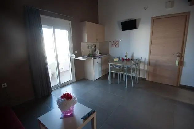 Room Maisonette