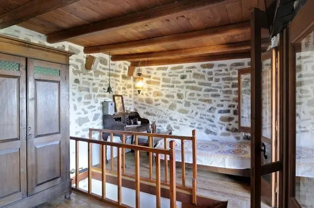 Traditional Süit (Jasemin)