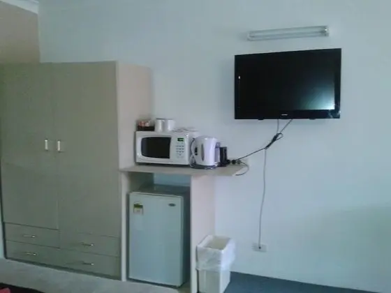 Üç Kişilik Oda