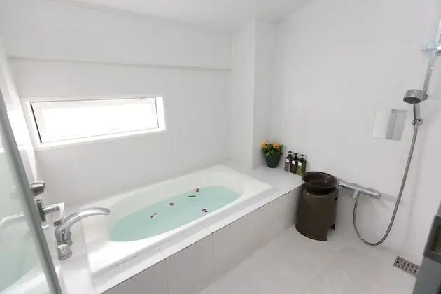 Deluxe Süit, 3 Yatak Odası, Sigara İçilmez (3rd Floor, For 1 - 6 People)