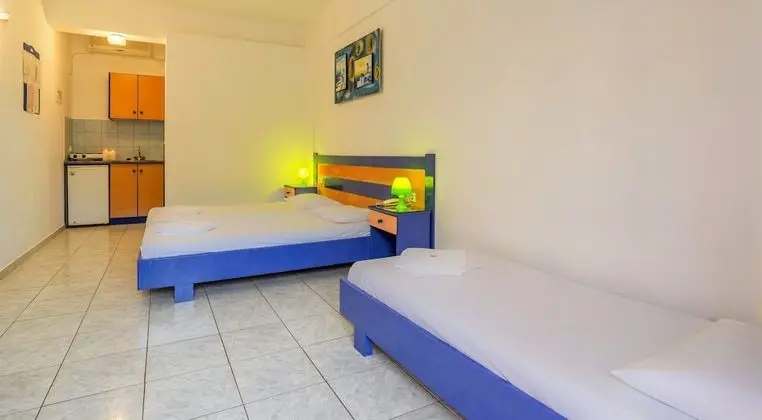 Standard Stüdyo, 3 Tek Kişilik Yatak, Bahçe Manzaralı
