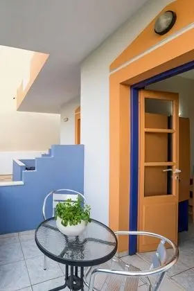 Standard Stüdyo, 3 Tek Kişilik Yatak, Bahçe Manzaralı