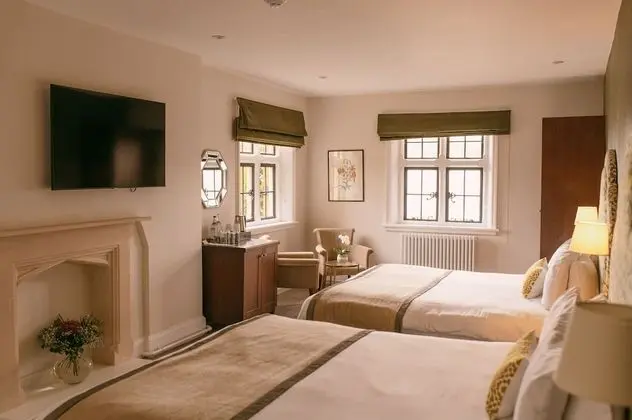 Deluxe Family Room