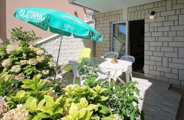 Apart Daire (Elvi - amazing position & parking - A)