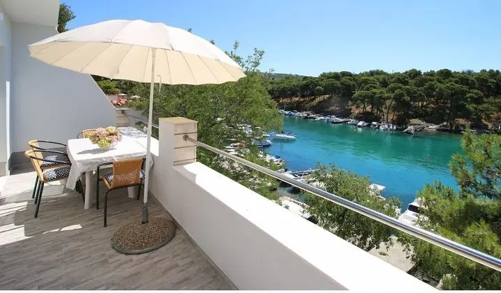 Apart Daire (Elvi - amazing position & parking - A)