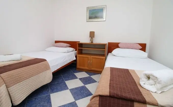 Apart Daire (Elvi - amazing position & parking - A)