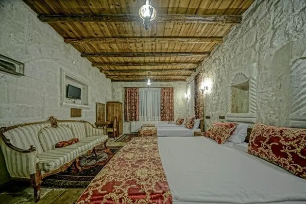 Butik Dört Kişilik Oda
