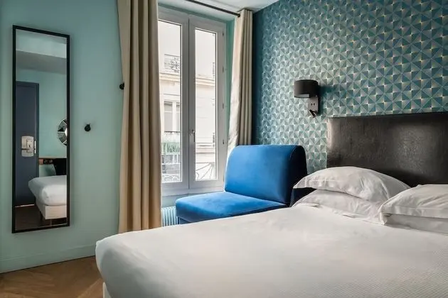 Basic Üç Kişilik Oda