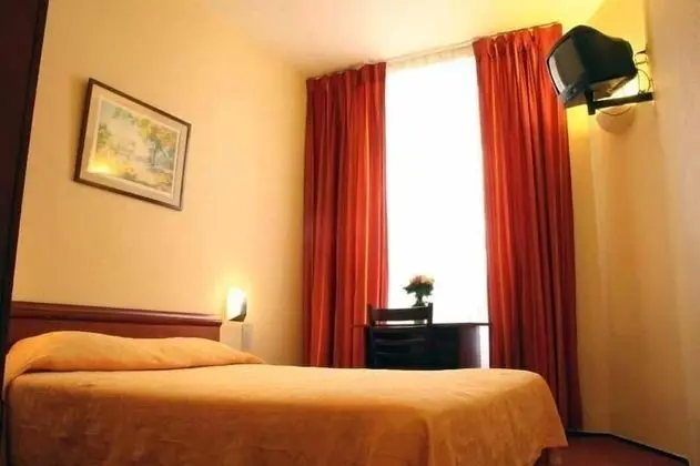 Comfort Tek Büyük Yataklı Oda, Küvet