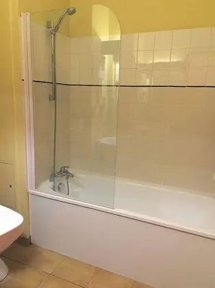 Comfort Tek Büyük Yataklı Oda, Küvet
