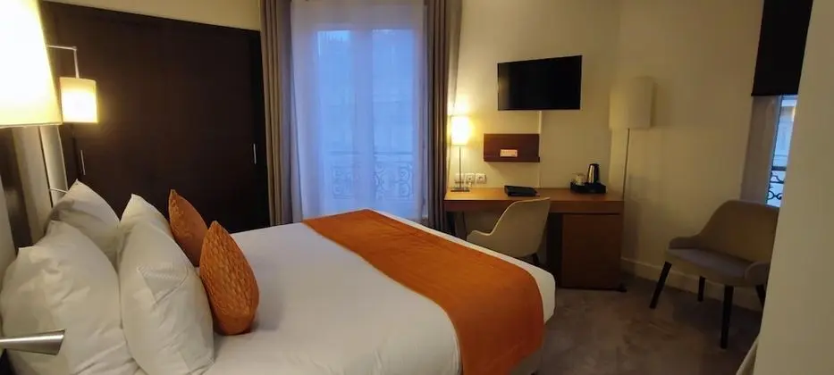 Superior Tek Büyük Yataklı Oda