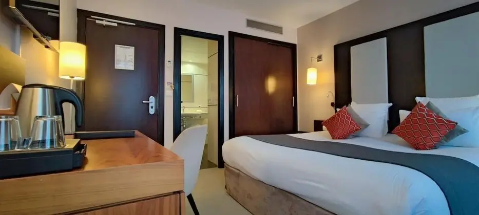 Superior Tek Büyük Yataklı Oda