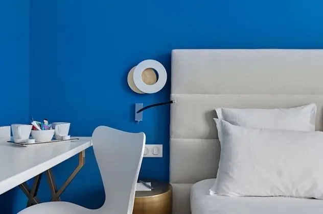 Premium Tek Büyük Yataklı Oda