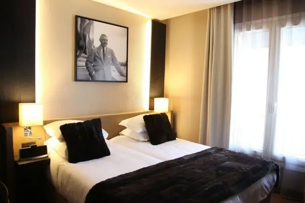 Deluxe Tek Büyük veya İki Ayrı Yataklı Oda