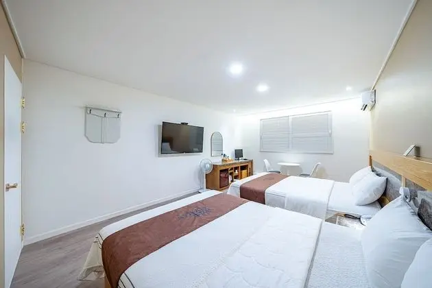 Standard İki Ayrı Yataklı Oda (Base 2,Extra Person Fee upon Check in)