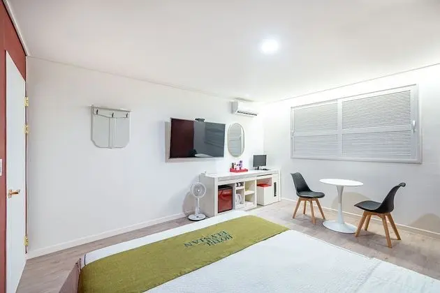 Standard Tek Büyük Yataklı Oda (Base 2,Extra Person Fee upon Check in)