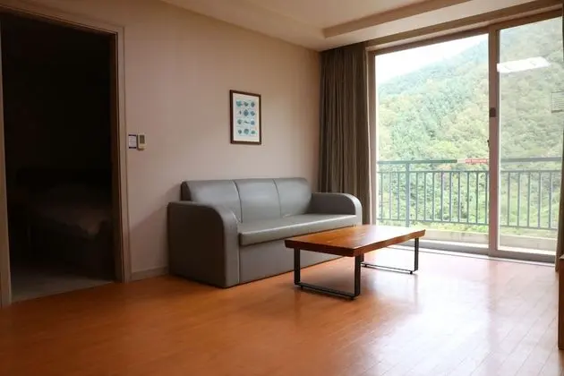 Family Oda (Breakfast&Sauna for 2/Random Bed Type)