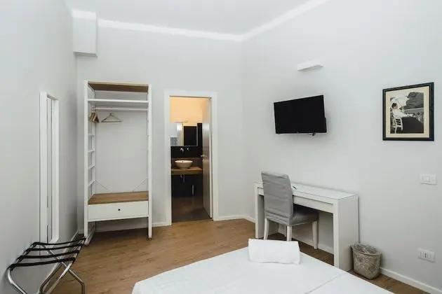 Standard Tek Büyük Yataklı Oda