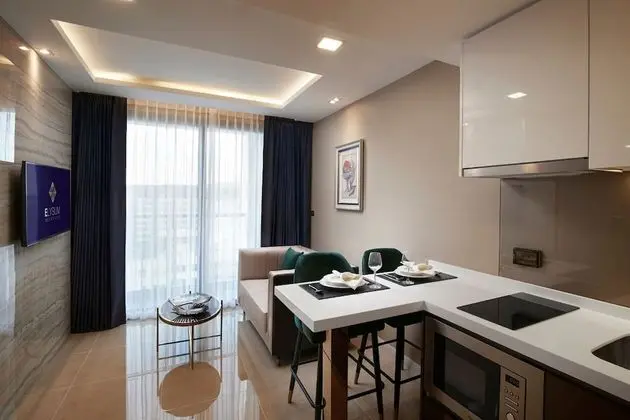 Executive City View