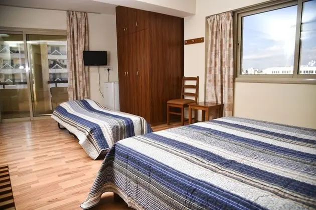 Standard Üç Kişilik Oda, Şehir Manzaralı