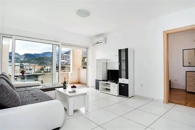 Apartment, 2 Bedrooms (9)