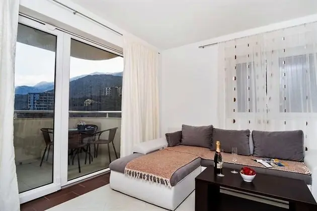 Apartment, 3 Bedrooms (4)