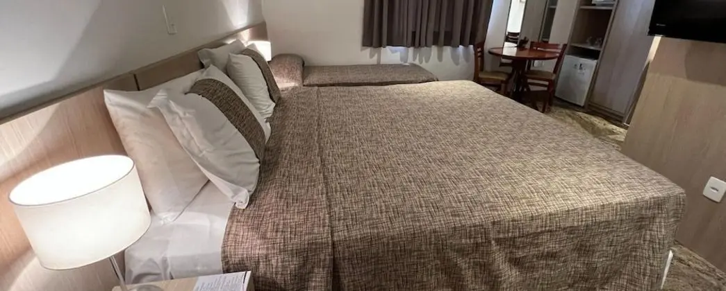 Comfort Tek Büyük veya İki Ayrı Yataklı Oda