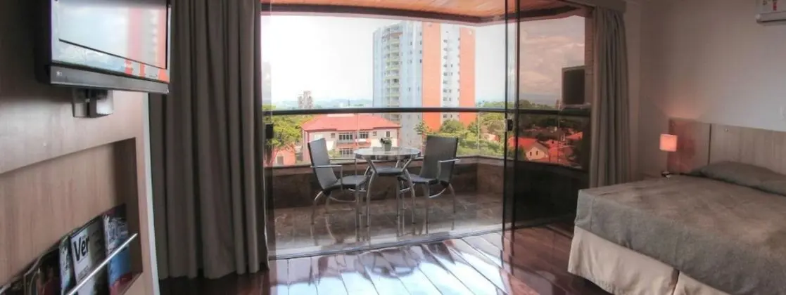 Comfort Tek Büyük veya İki Ayrı Yataklı Oda