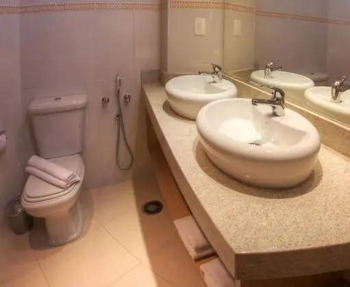 Comfort Tek Büyük veya İki Ayrı Yataklı Oda