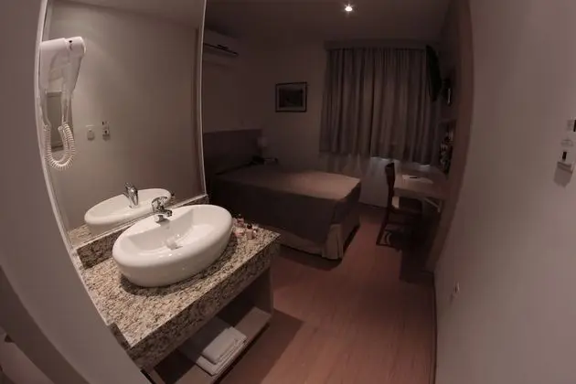 Small Cama Solteiro