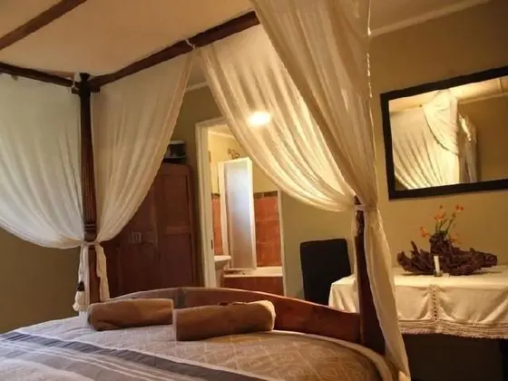 Apart Daire, Bahçe Manzaralı (Rhino)