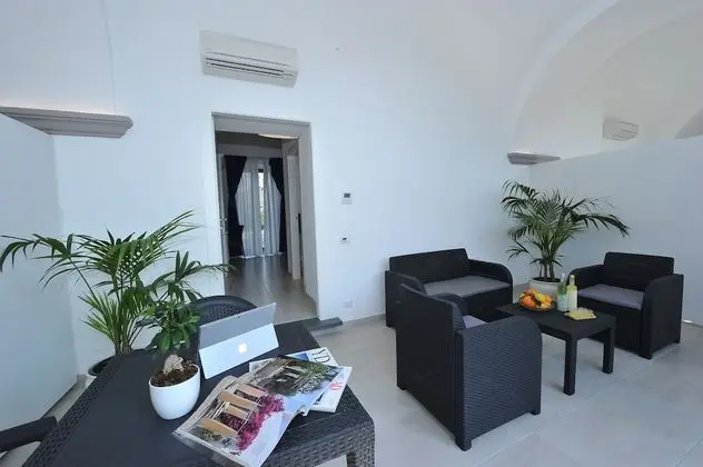 Tek Büyük veya İki Ayrı Yataklı Oda, Veranda