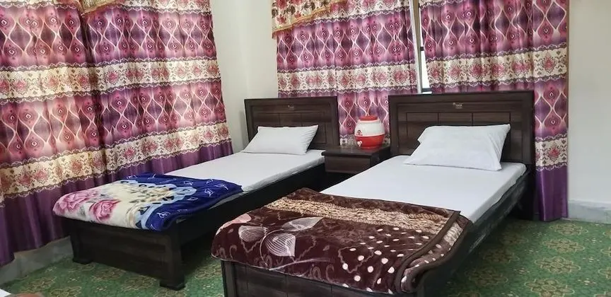 Standard Tek Büyük veya İki Ayrı Yataklı Oda